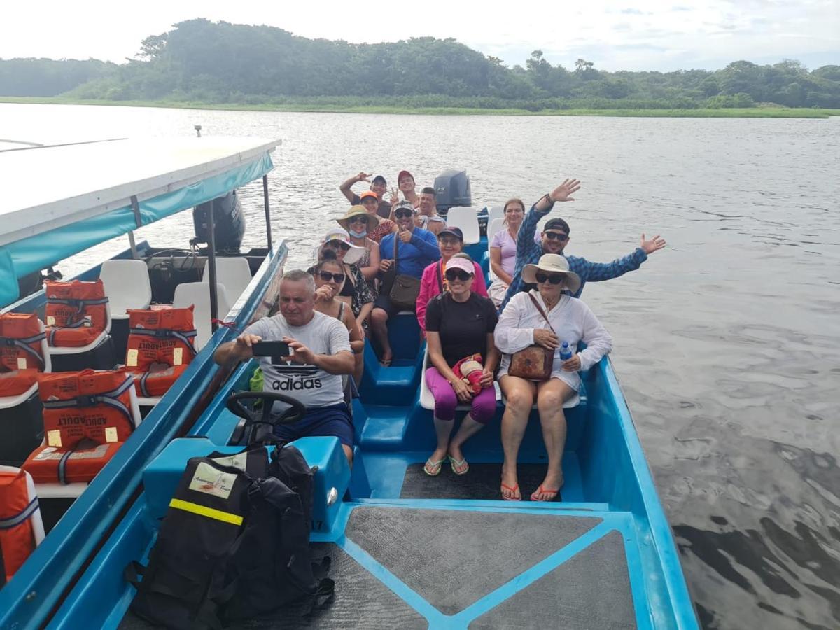 Cabinas El Muellecito Tortuguero Eksteriør bilde