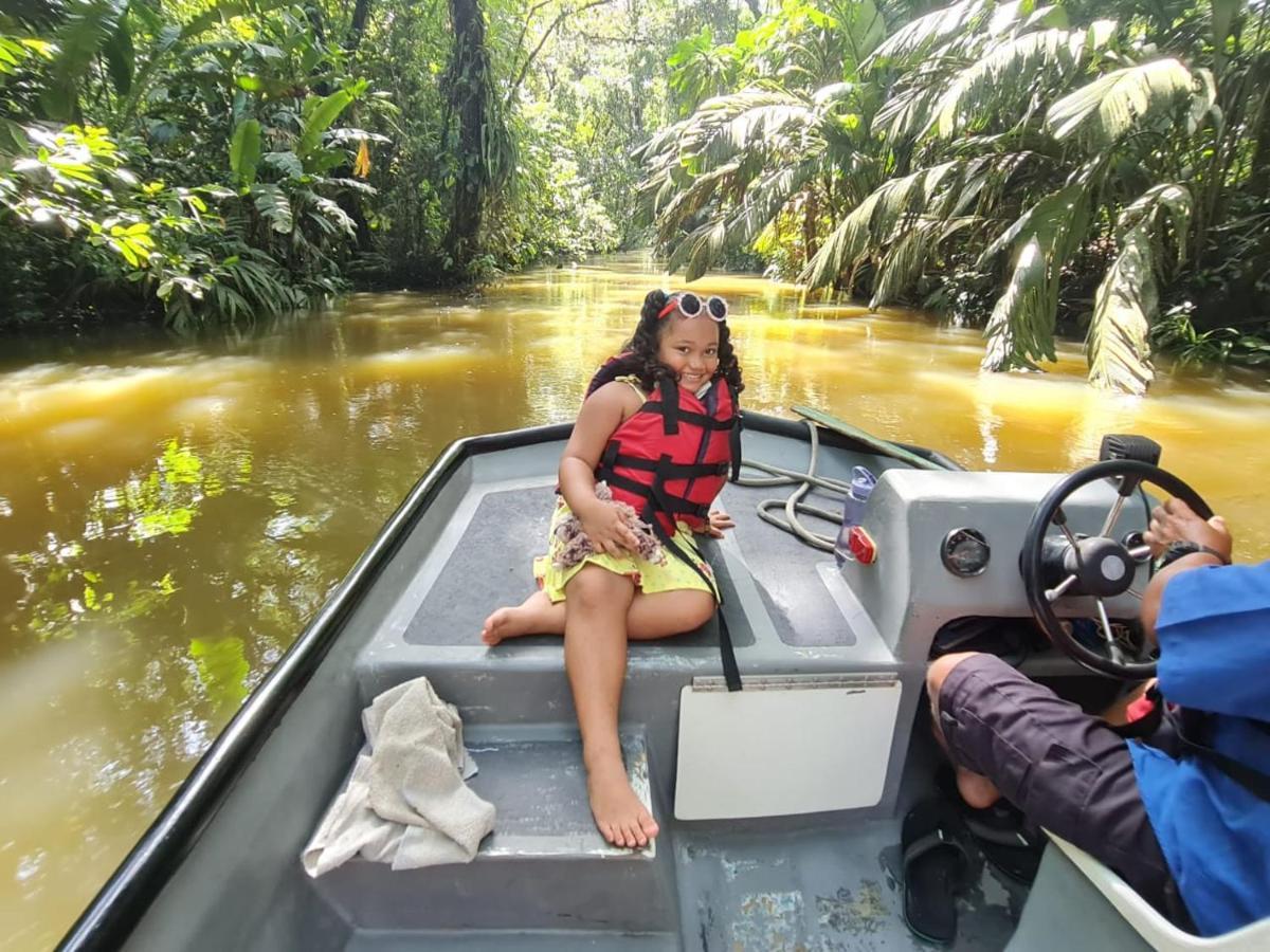 Cabinas El Muellecito Tortuguero Eksteriør bilde